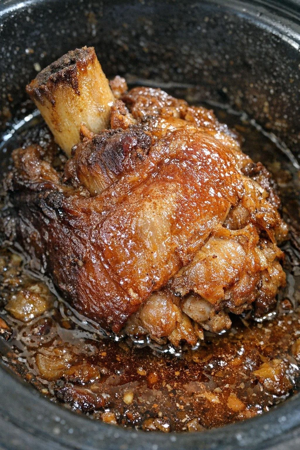 Delicious 5-ingredient slow cooker Oktoberfest comfort food recipe